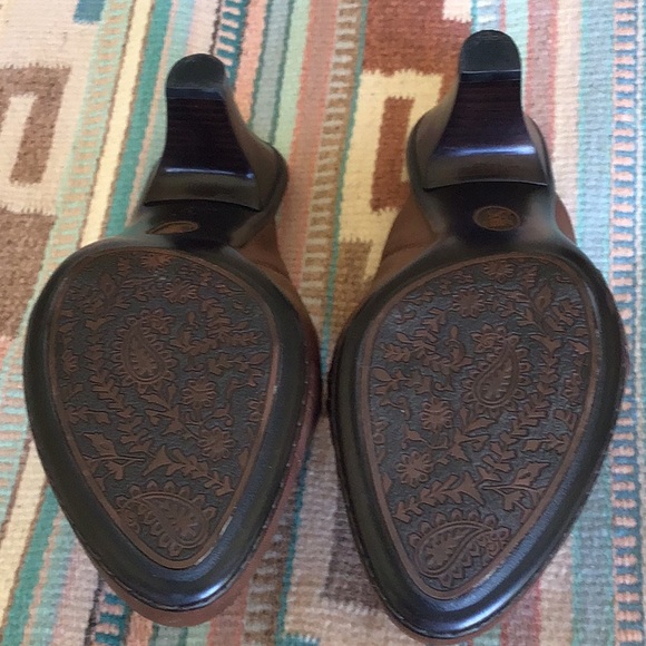 Sofft Slide Heels - Picture 5 of 7